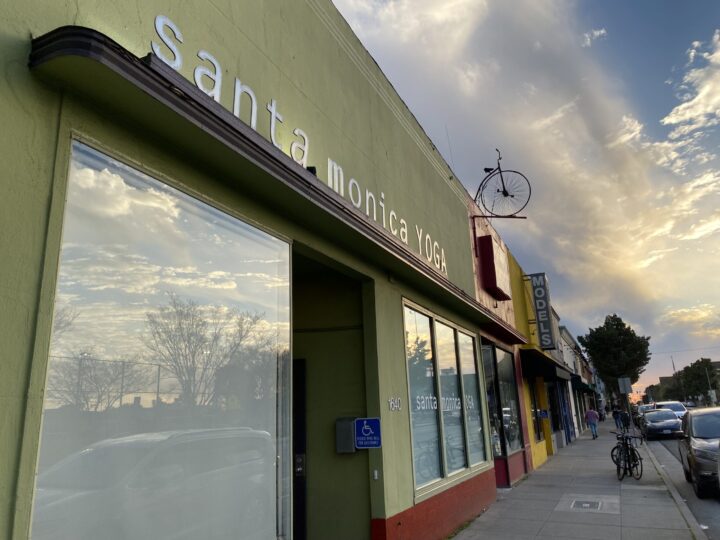 Santa Monica Yoga