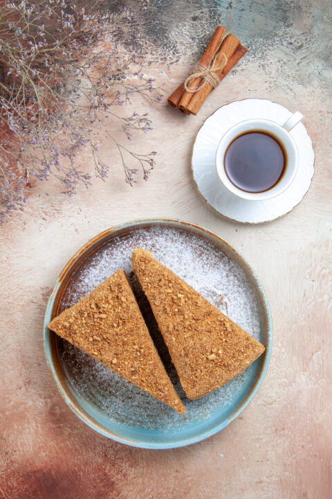 Cardamom Cake