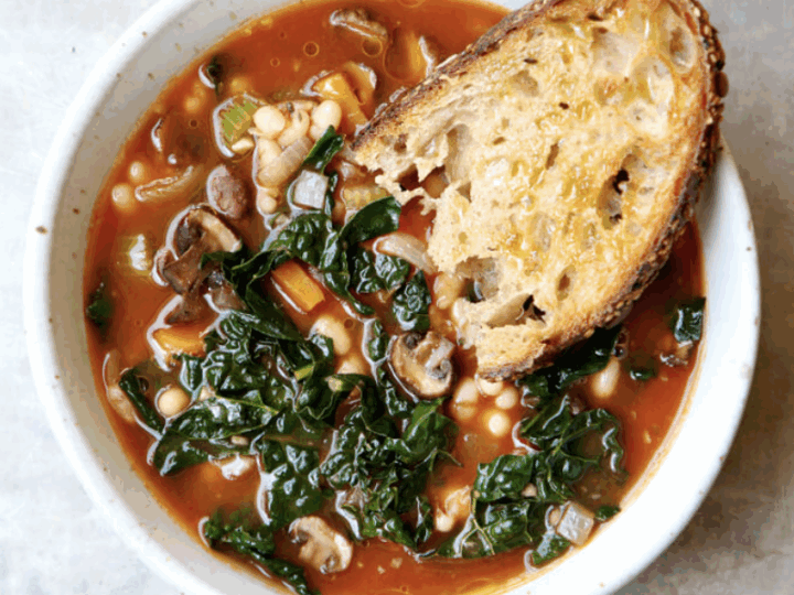 Eat with The Seasons: Fall Soups & Hearty Salads